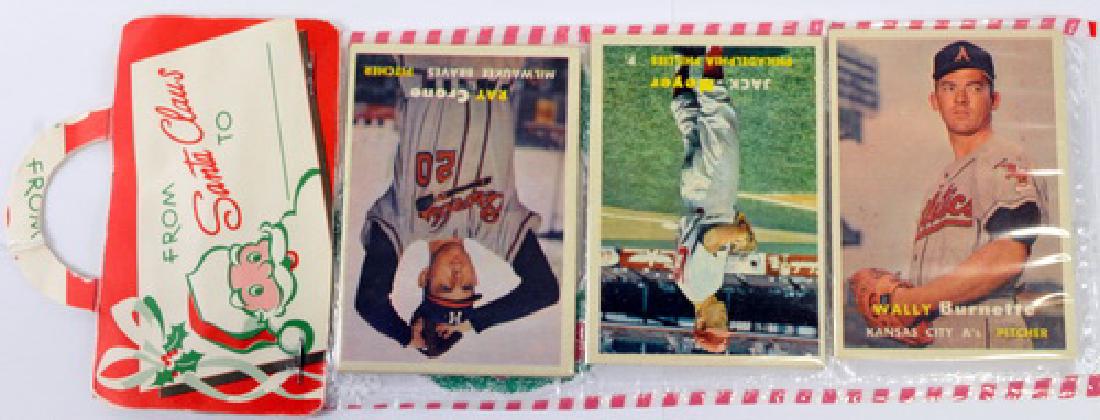 1957 Topps Baseball Christmas Rack Pack (1 of 2)