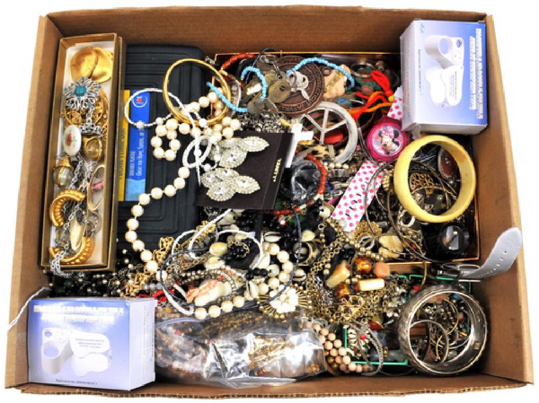 Costume jewelry: Vintage beaded necklace, colorful earrings, beads for jewelry making, bangle bracelets.