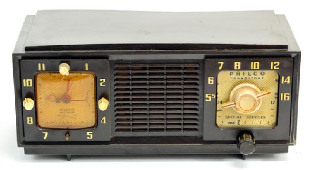 2 Vintage Radios (1 of 4)