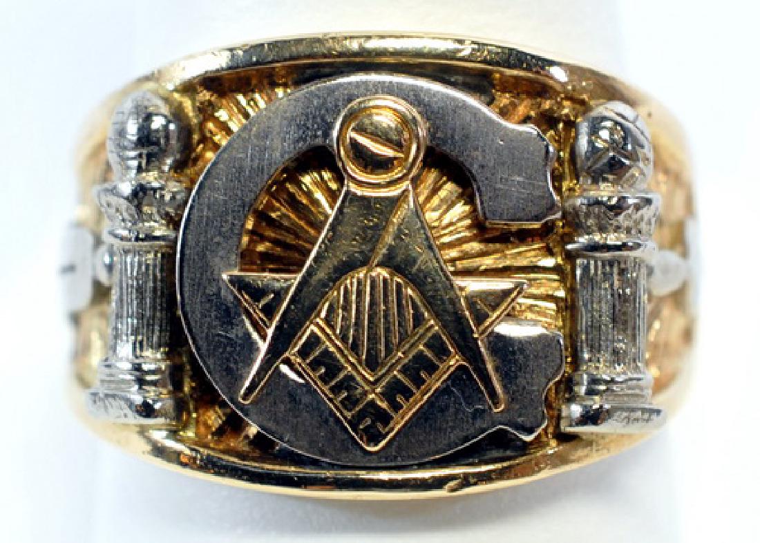 Men's Vintage Masonic 10k Gold Ring Size 11 (1 of 3)