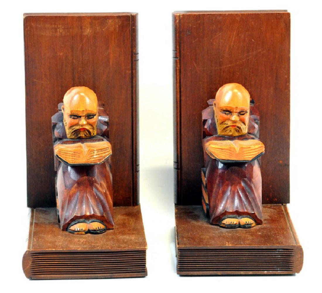 1 Vintage Hand Carved Fisherman in Yellow Wet (1 of 3)