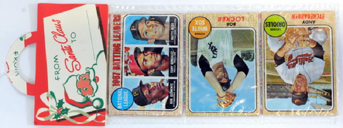 1968 Topps Christmas Rack Pack (1 of 2)