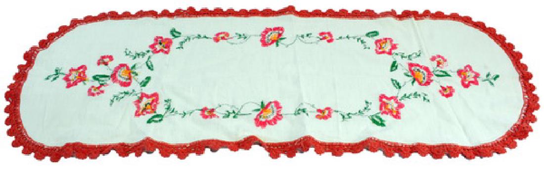 Brady Bunch Original Table Runner Prop (1 of 3)