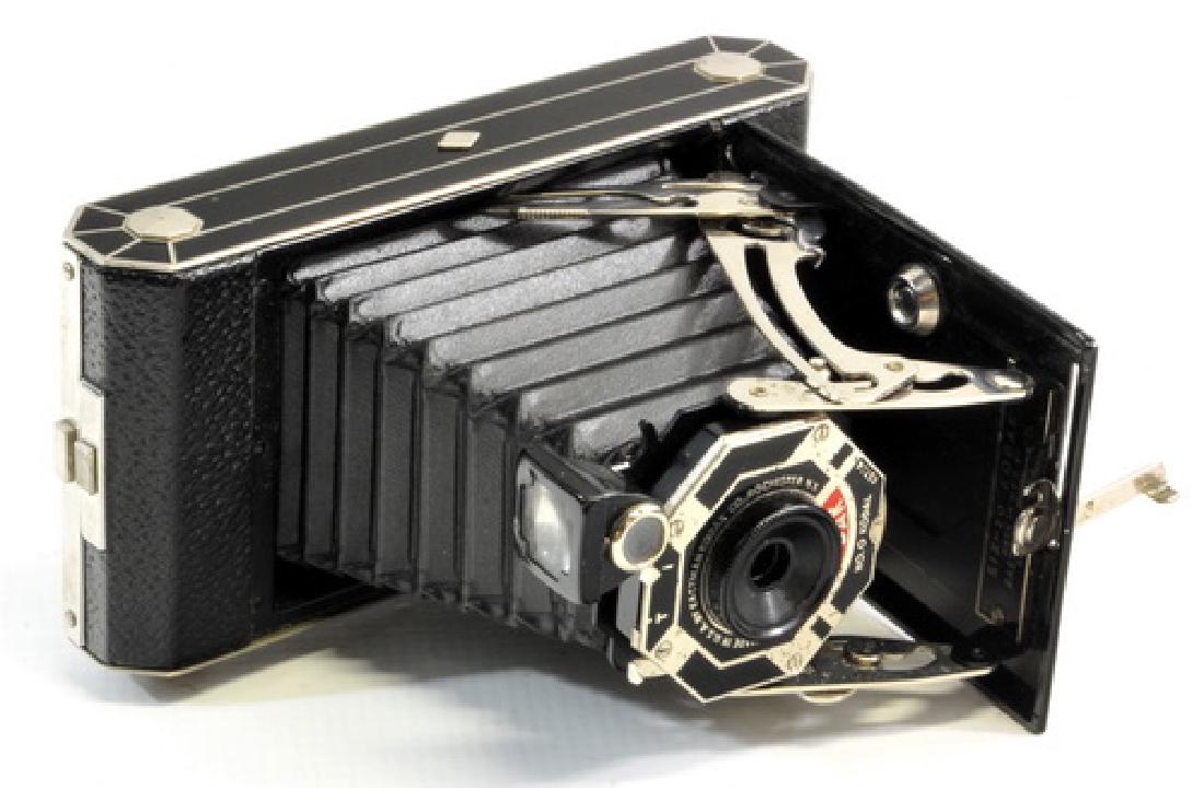 RARE KODAK SIX-20 620 ROLL FILM: Folding Bellows Hexagonal Enamel Art Deco Camera, Very Good Condition