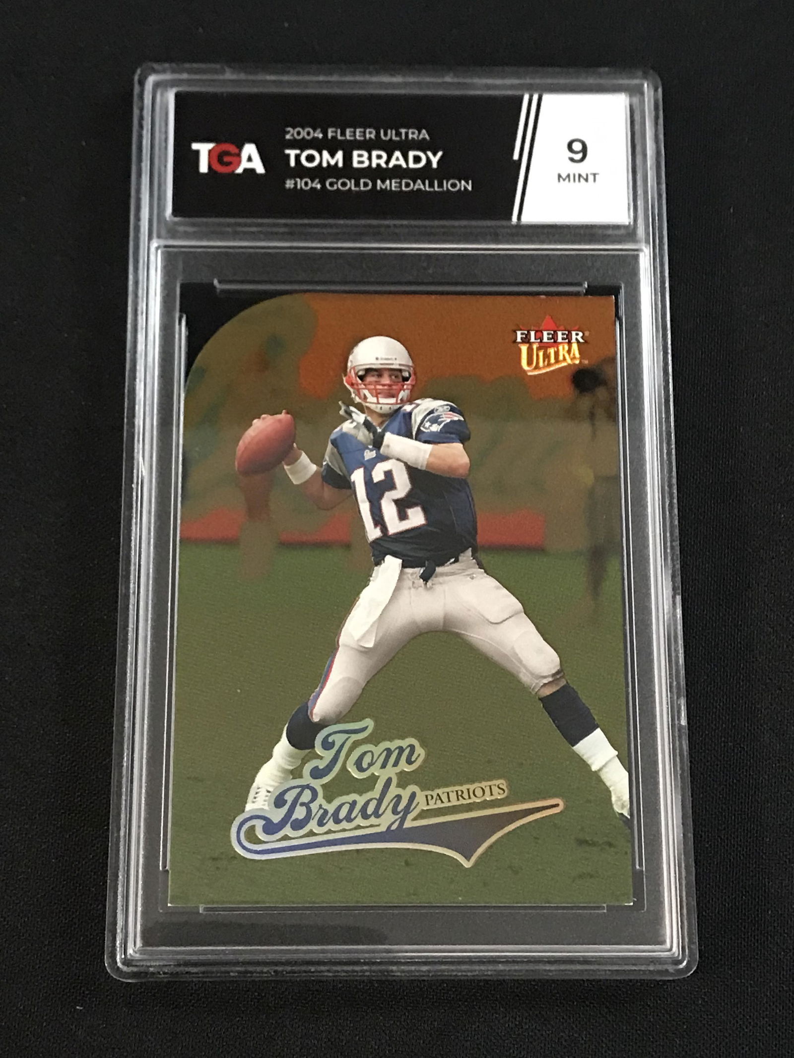 2004 Fleer Ultra Tom Brady Gold Tga 9 Mint (1 of 2)
