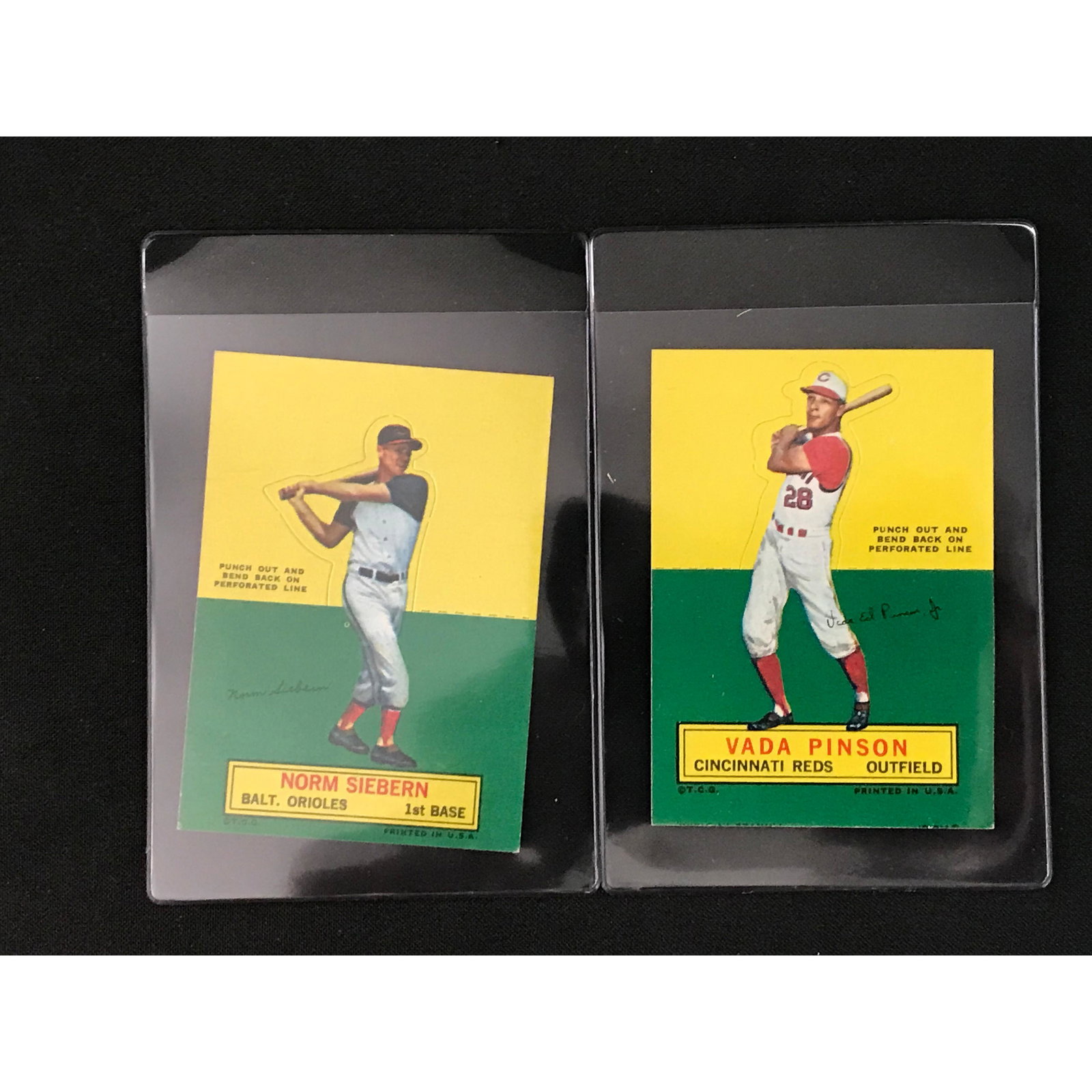 Two 1964 Topps Standups Siebern/pinson (1 of 2)