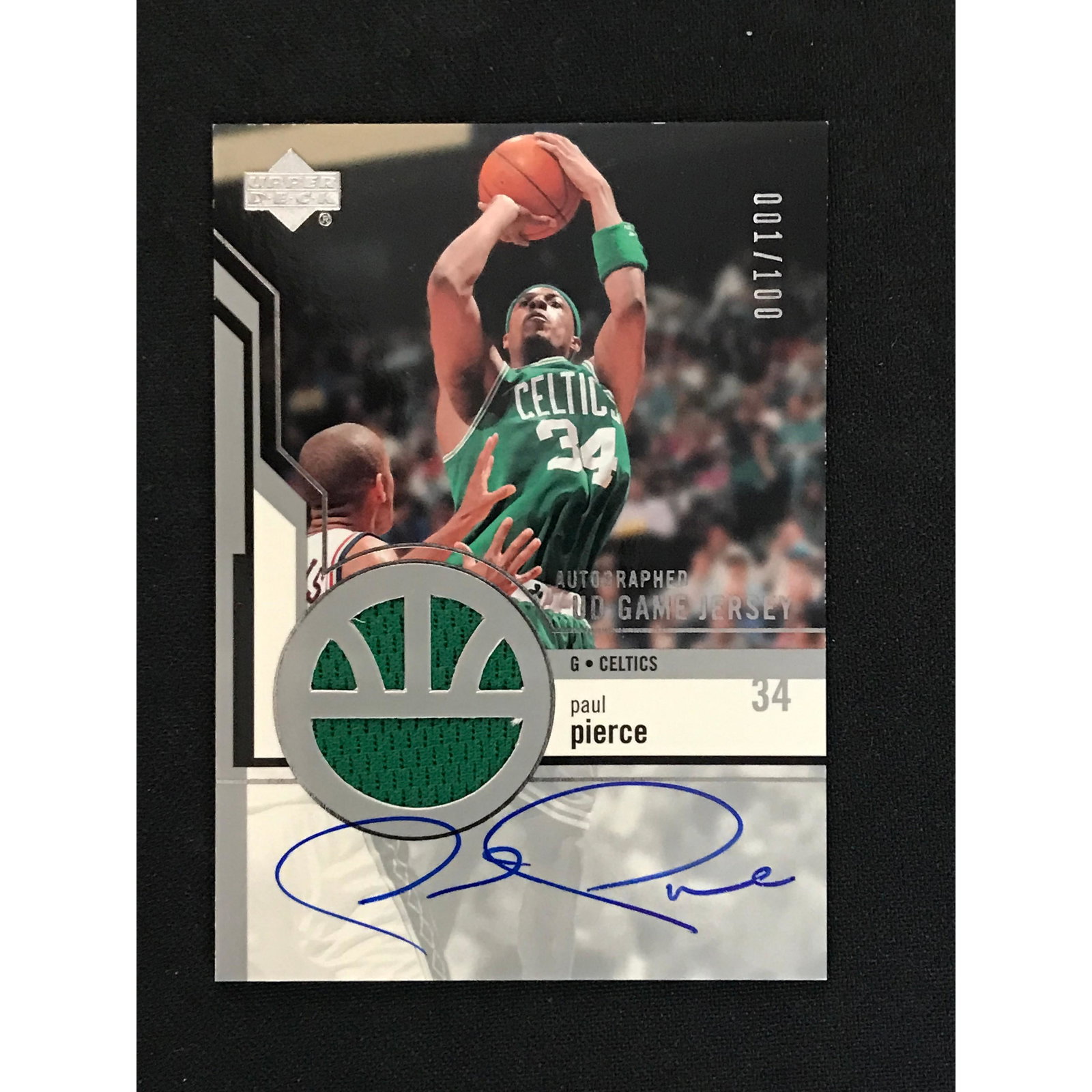2003-04 Paul Pierce Game Used Auto Card 1/100 (1 of 2)