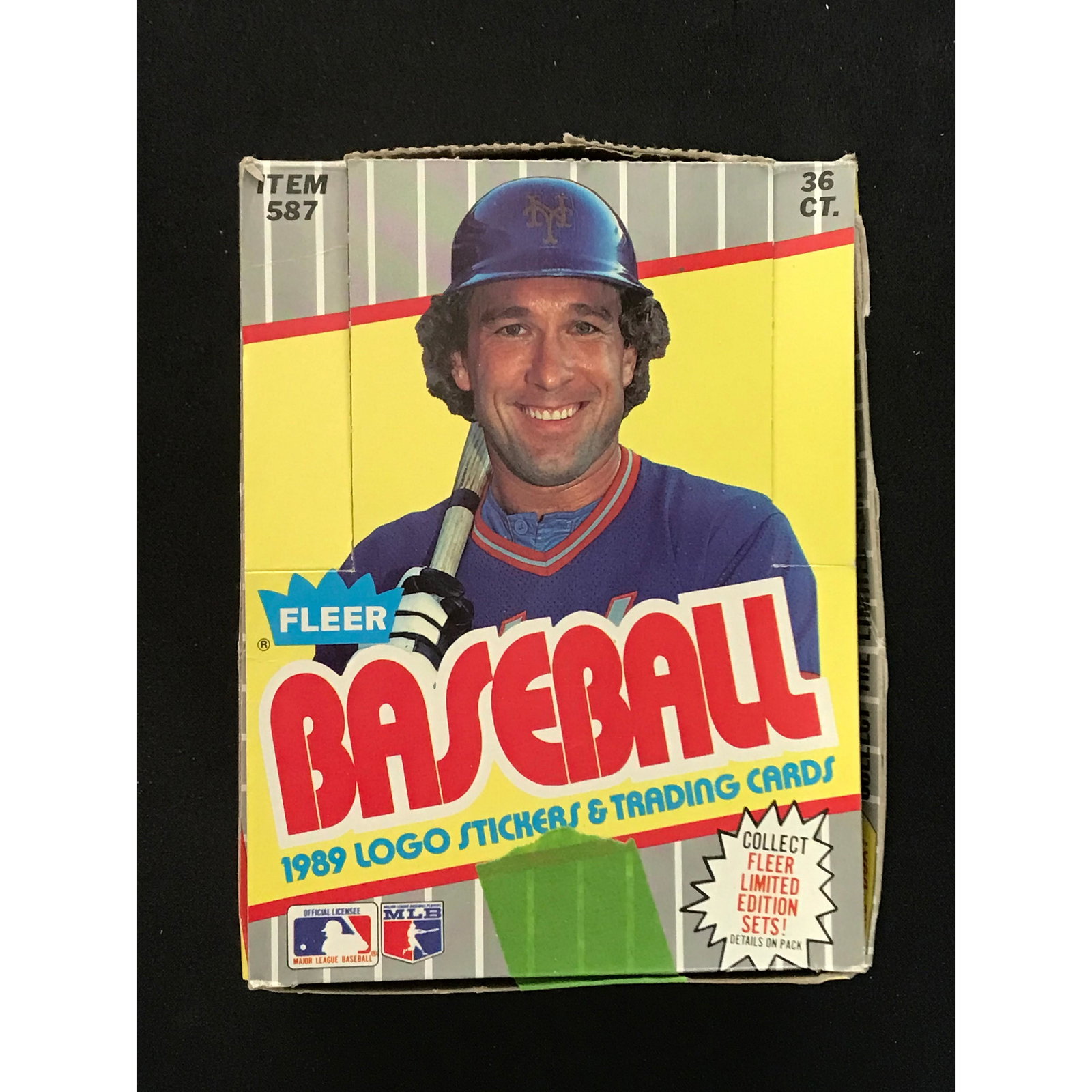 1989 Fleer Baseball Partial Wax Box 27 Packs (1 of 2)
