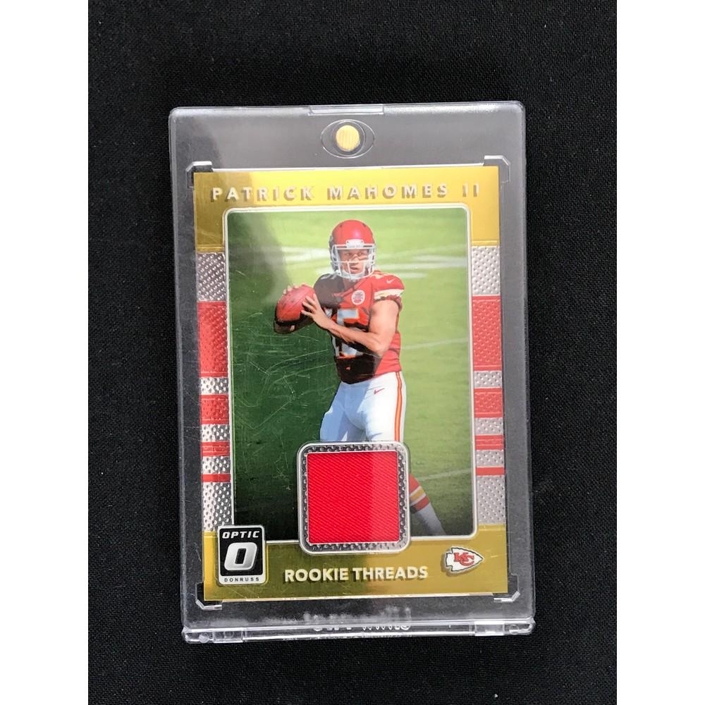 2017 Optic Pacific Patrick Mahomes Rc Patch (1 of 2)