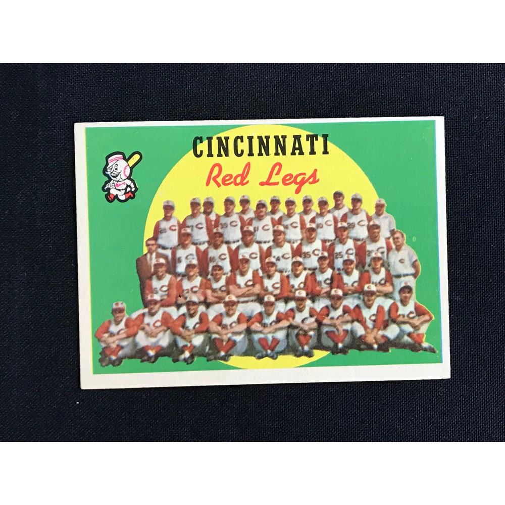 1959 Topps Cincinnati Reds Team Card (1 of 2)