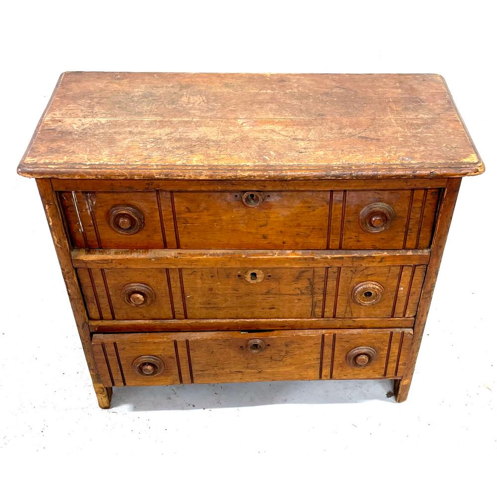 Small country primitive 3 drawer chest one of the (1 of 3)