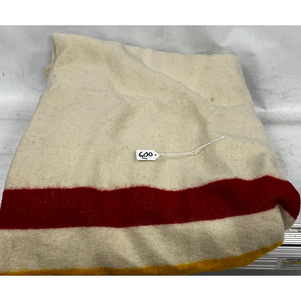 7ftx8ft Faribault Woolen Mill Co, 100% Pure Wool B (1 of 3)