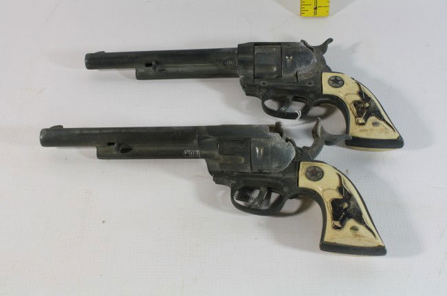 Pair of Hubley cap guns: Pair of Hubley cap guns