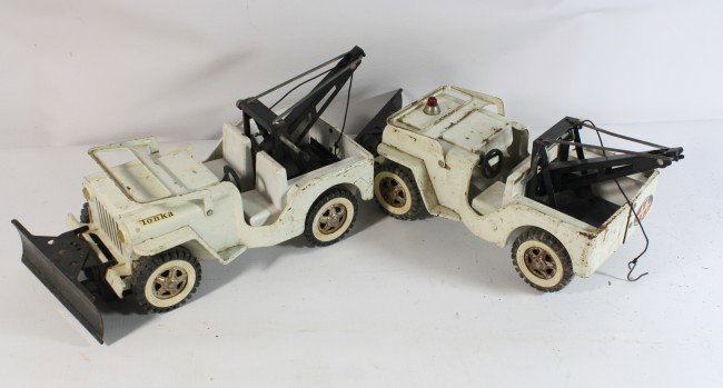 Pair Tonka Jeep wreckers: Pair Tonka Jeep wreckers