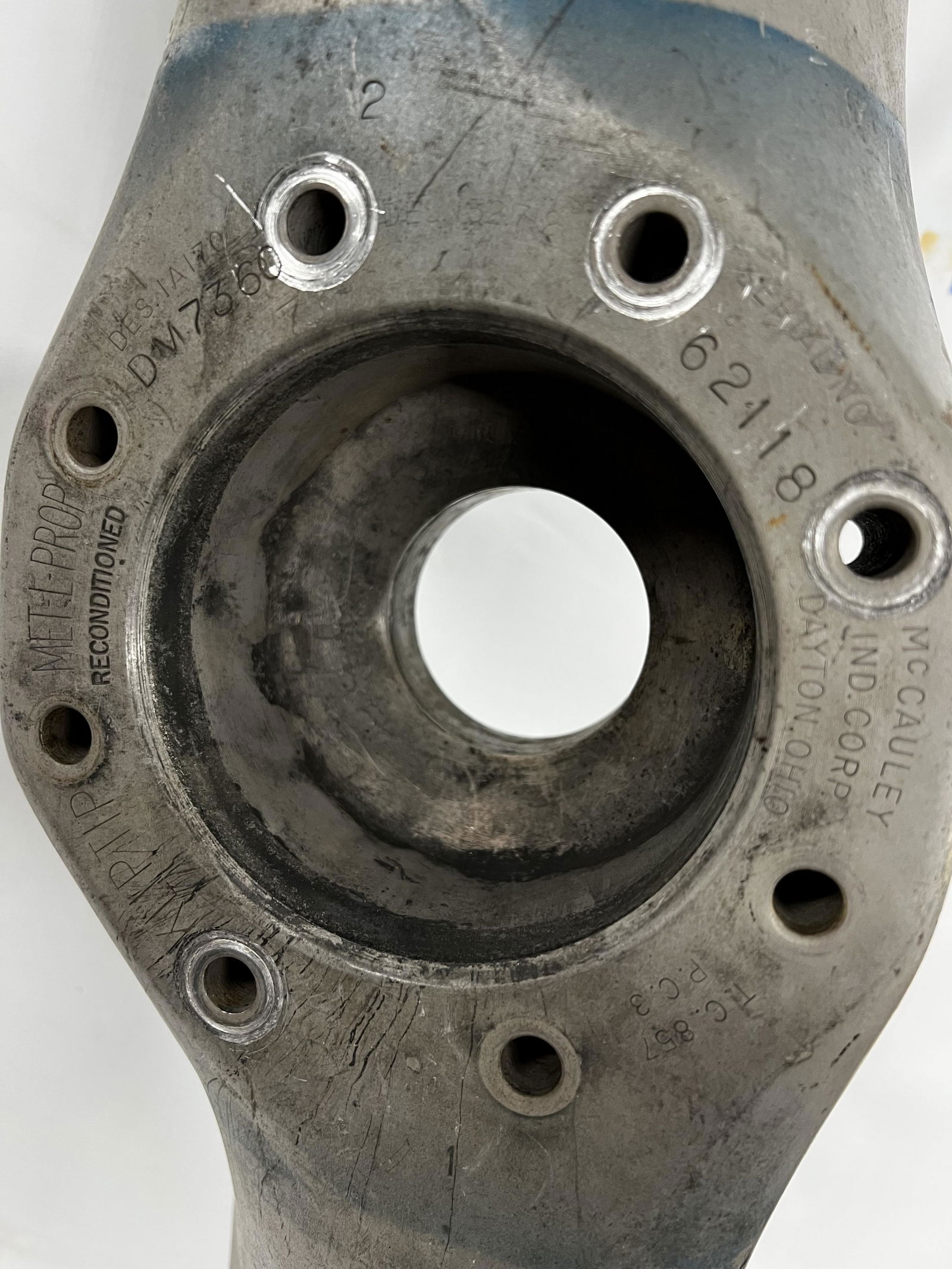 Vintage Metal Propeller Signed MCCauley Measures 6 (1 of 6)