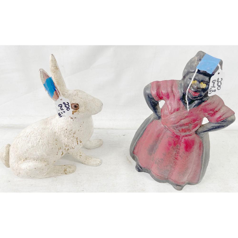 Two Cast Iron Doorstops Rabbit And Mammie: Two Cast Iron Doorstops Rabbit And Mammie