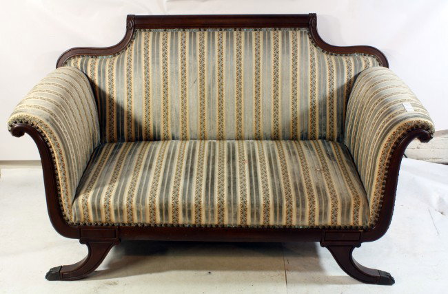 Upholstered settee: Upholstered settee