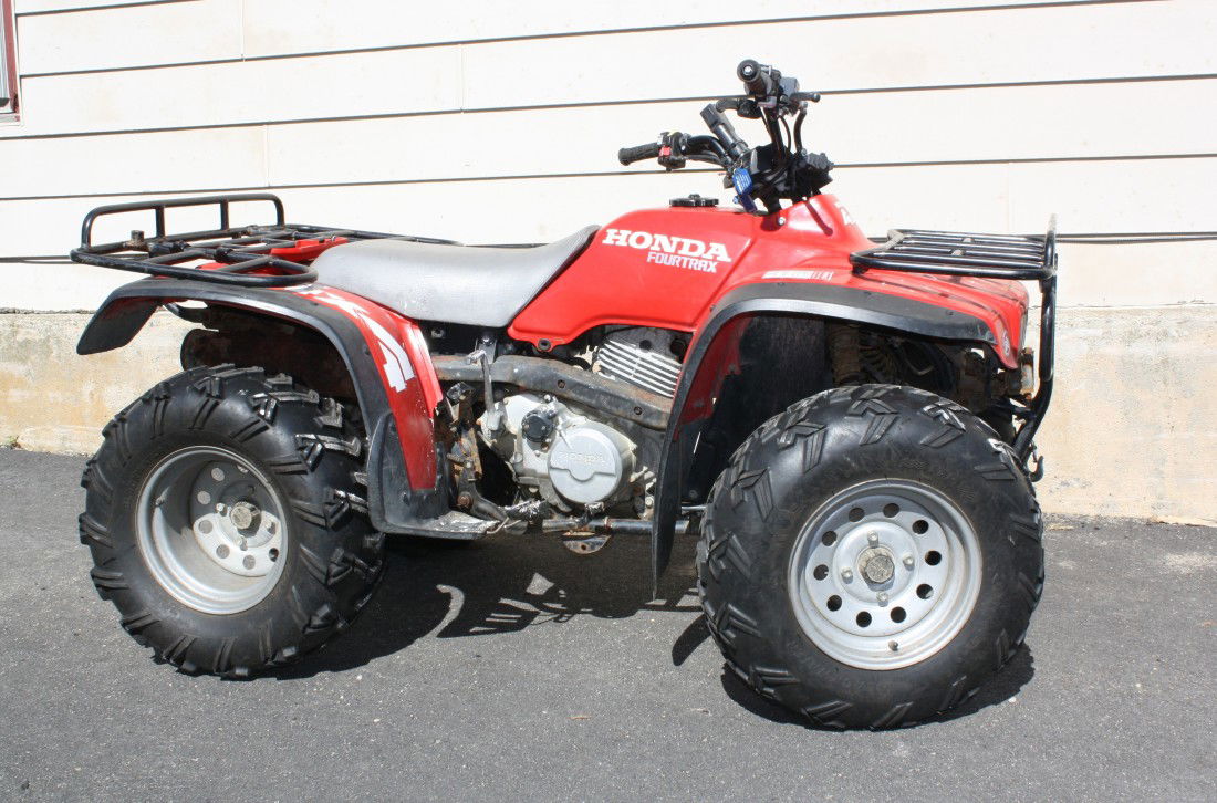 100U 1995 Honda TRX 300 4x4 ATV May 14, 2011 Saco River Auction in ME