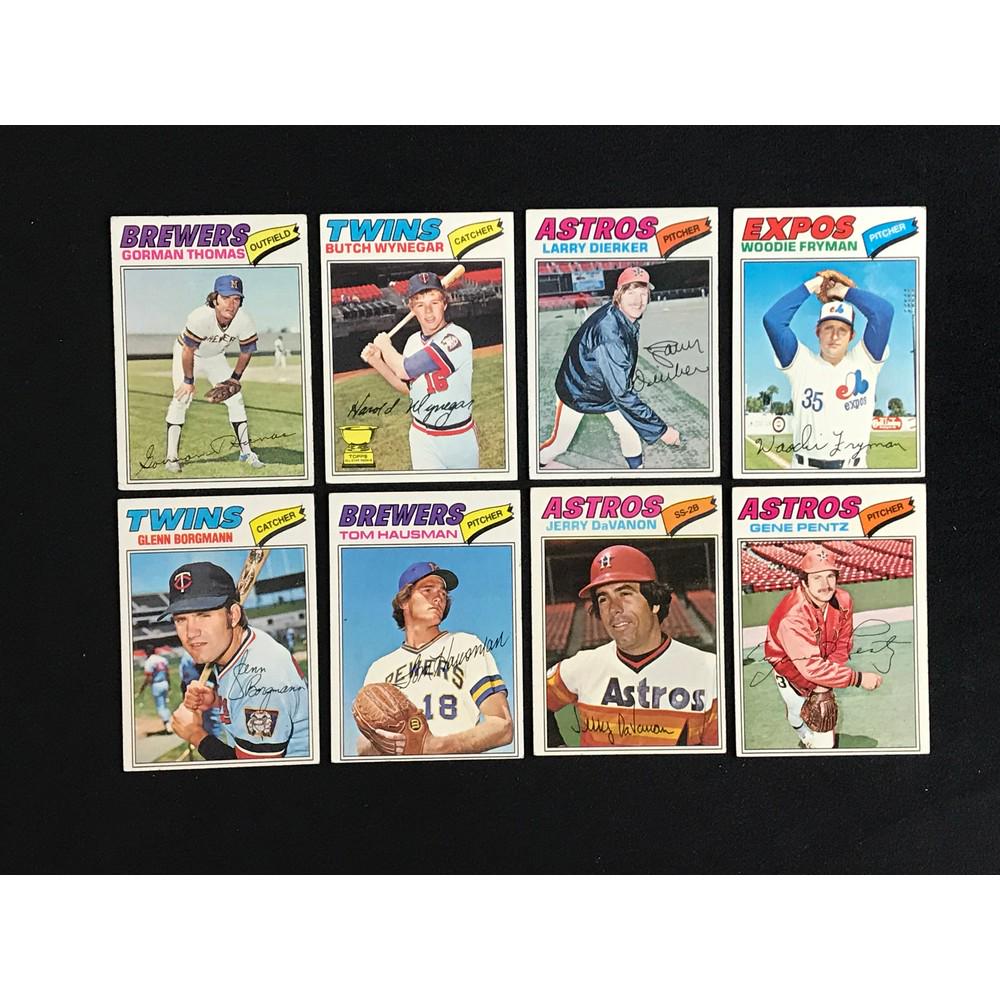 23 1977 Topps Baseball Cards: 23 1977 Topps Baseball Cards