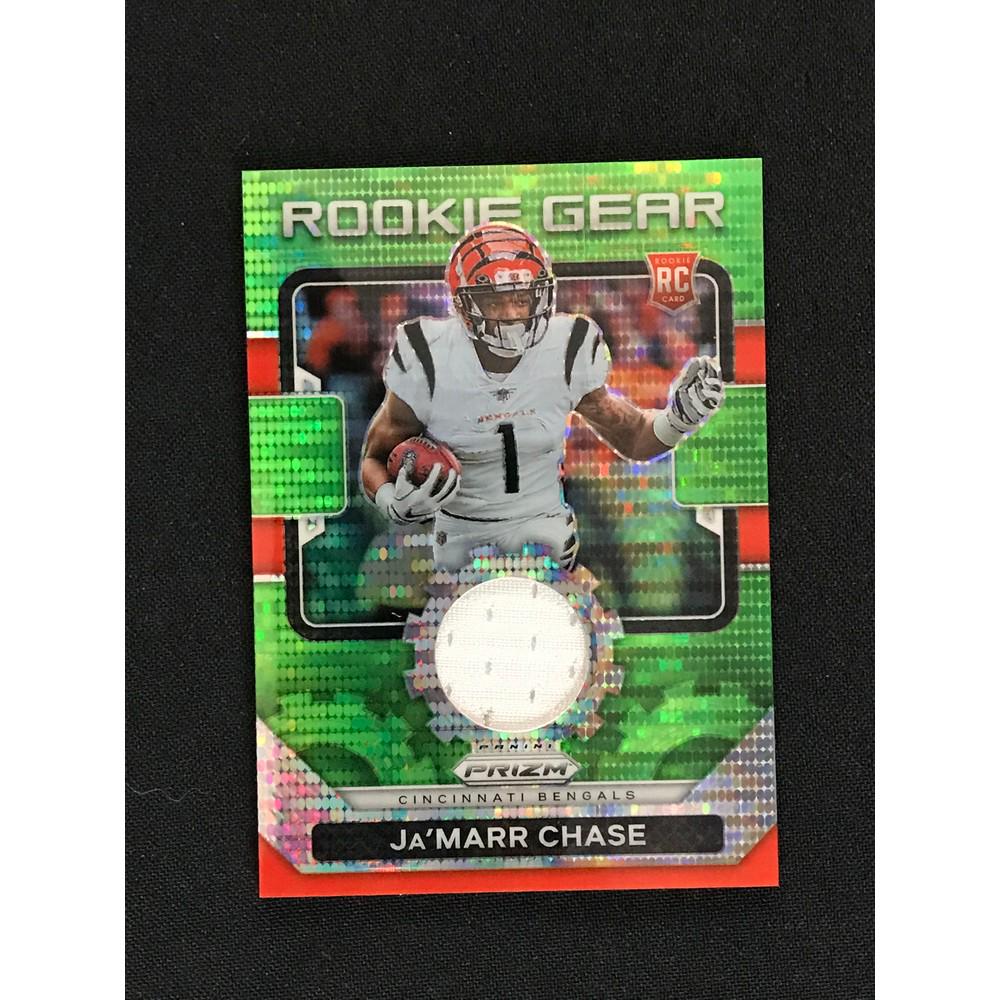 2021 Green Prizm Ja'marr Chase Rookie Jersey (1 of 2)