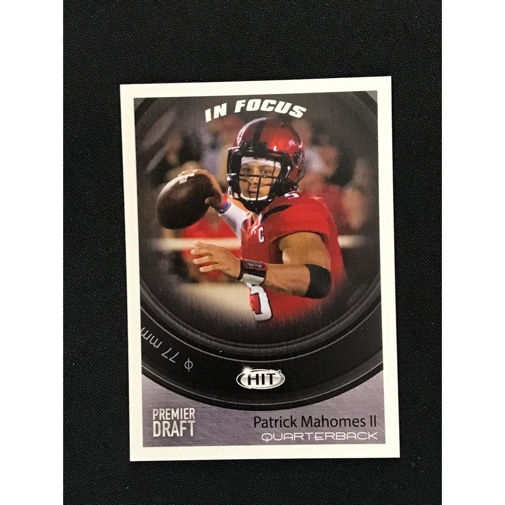 2017 Sage Patrick Mahomes Rc Mint (1 of 2)