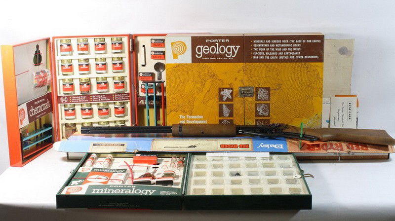 Red Rider BB Gun, and 3 chemistry sets, Geology, S: Red Rider BB Gun, and 3 chemistry sets, Geology, Set 4 pc lot.