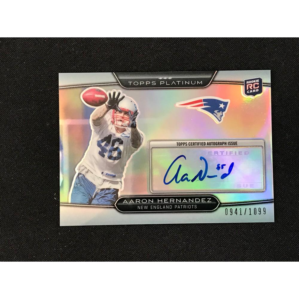 2010 Topps Platinum Aaron Hernandez Rc Auto (1 of 2)