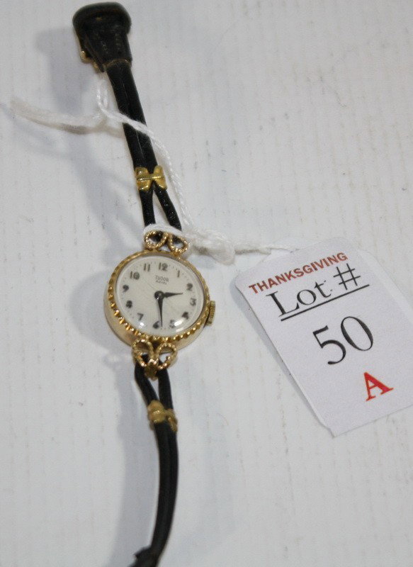 Vintage Ladies Rolex Tudor Gold Wristwatch: Vintage Ladies Rolex Tudor Gold Wristwatch