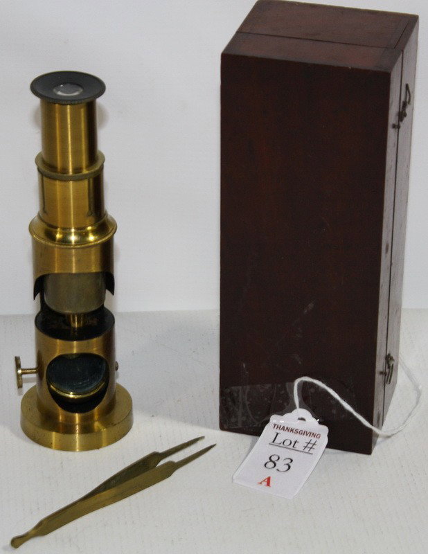 Mid 19th Century Microscope Drum Style in Fine Wal: Mid 19th Century Microscope Drum Style in Fine Walnut Case