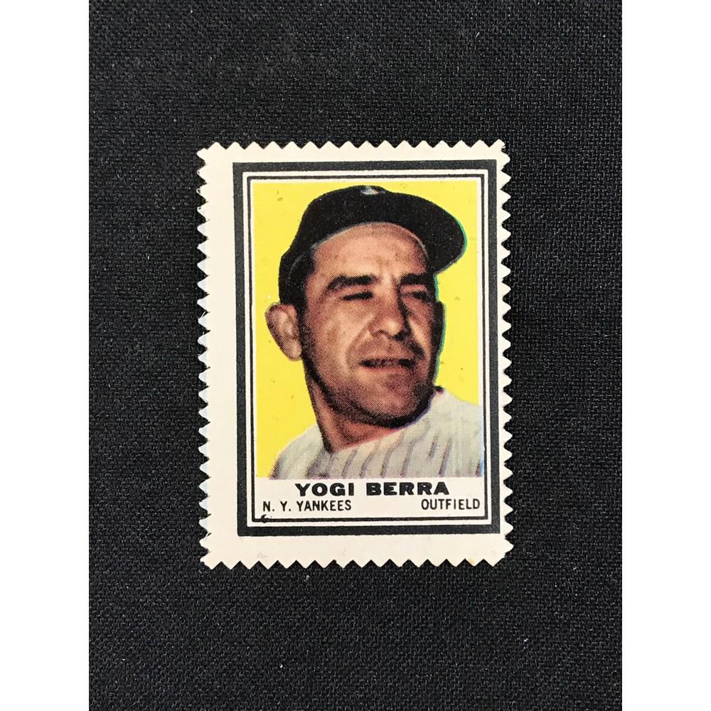 1962 Topps Stamps Yogi Berra (1 of 2)
