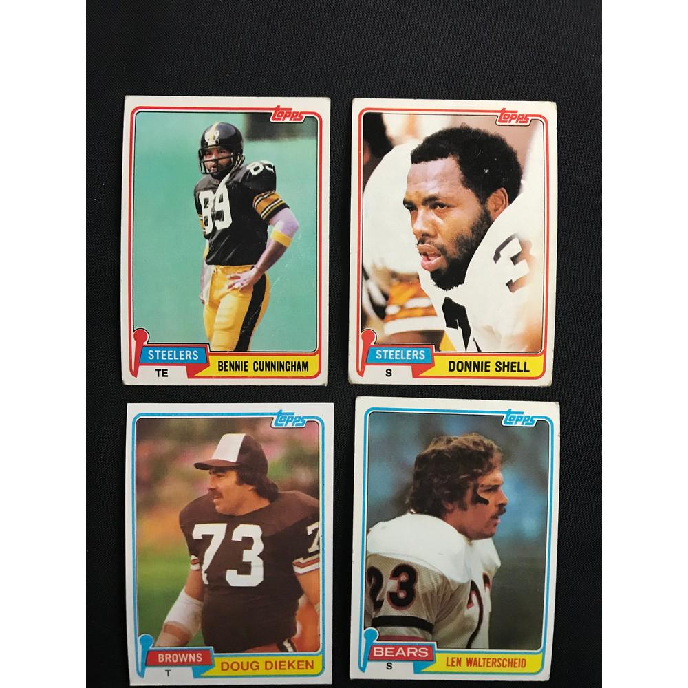 800 1981 Topps Football Cards (1 of 2)
