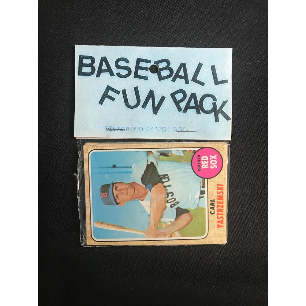 1968 Topps Baseball Cello Fun Pack West Corp (1 of 2)