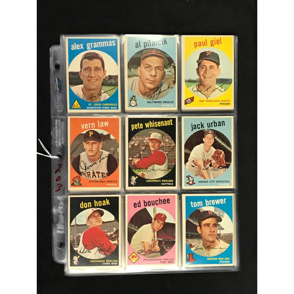 45 Crease Free 1959 Topps Baseball Cards (1 of 10)