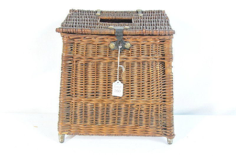 Vintage Turn Of The Century Wicker Canoe Fishing C: Vintage Turn Of The Century Wicker Canoe Fishing Creel. 13 x 13 x 7