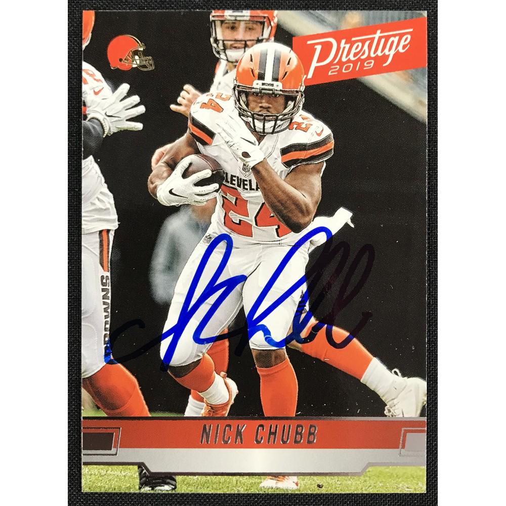 2019 Panini Nick Chubb Auto Card (1 of 2)