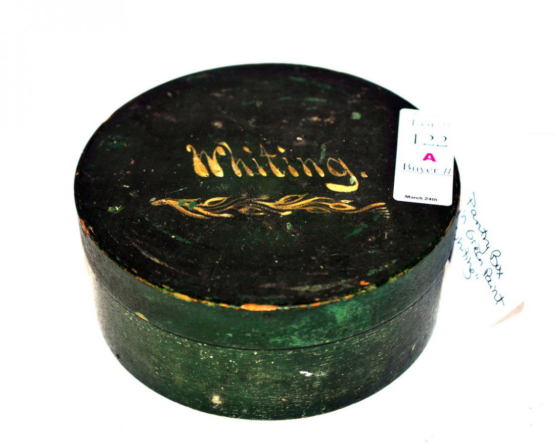 Pantry box in green paint "Whiting": Pantry box in green paint "Whiting"