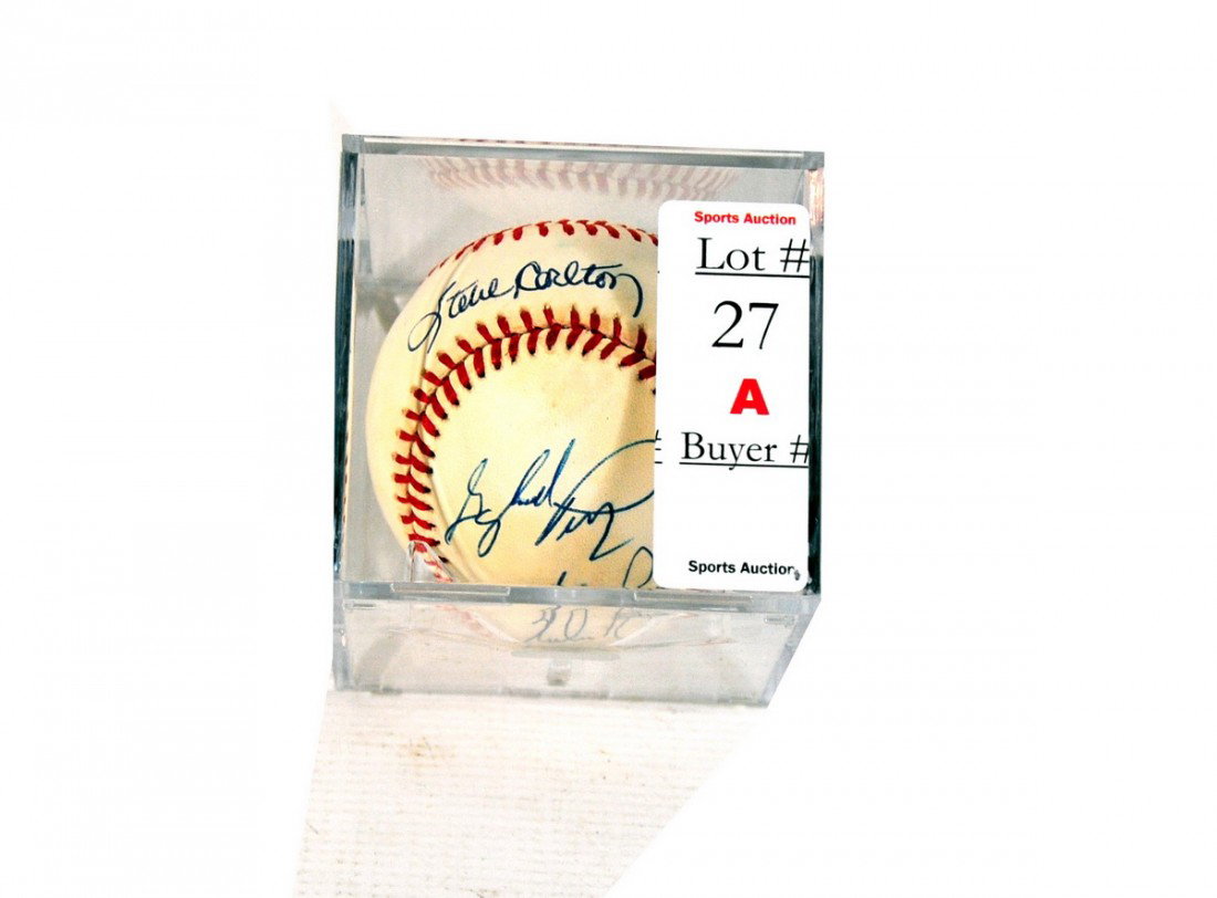 300 WIn Club signed ball signed by Nolan Ryan, Ste: 300 WIn Club signed ball signed by Nolan Ryan, Steve Carlton, Gaylord Perry, Phil Niekro and Tom Seaver