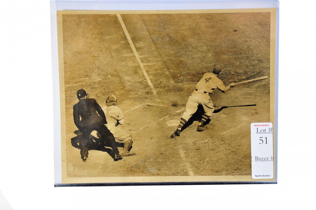 Original 1936 AP Photo depicting Mel Ott reaching o: Original 1936 AP Photo depicting Mel Ott reaching on an error with provenance on back
