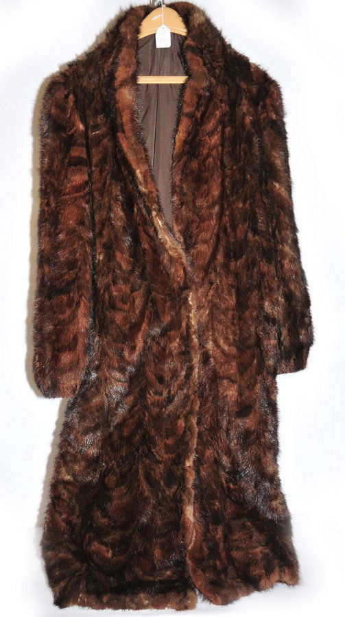 Vintage Mink Coat Full length ladies: Vintage Mink Coat Full length ladies