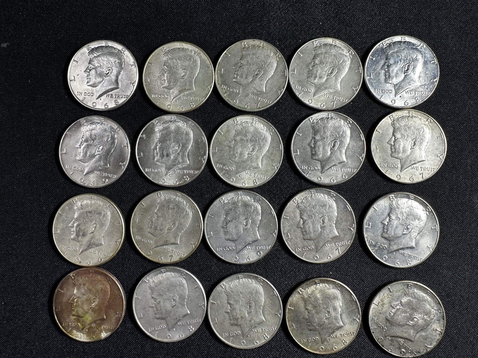 $10 Face Value Us 40% Silver Kennedy Halves (1 of 2)