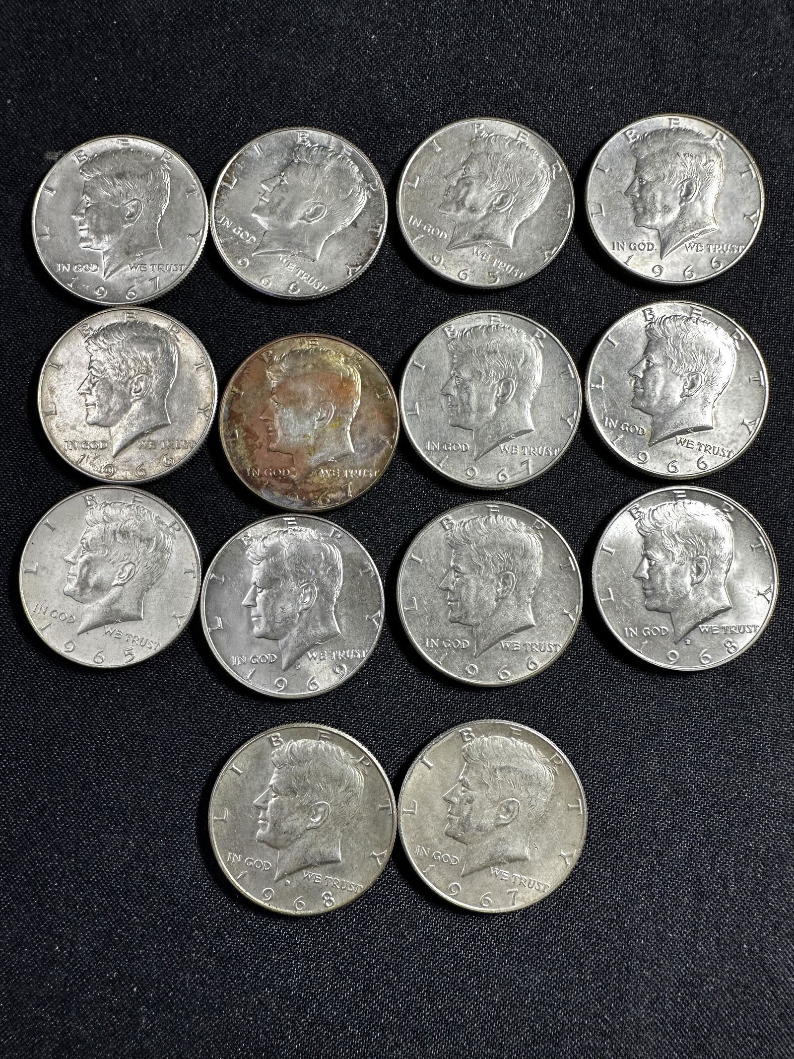 $7 Face Value Us 40% Kennedy Halves (1 of 2)