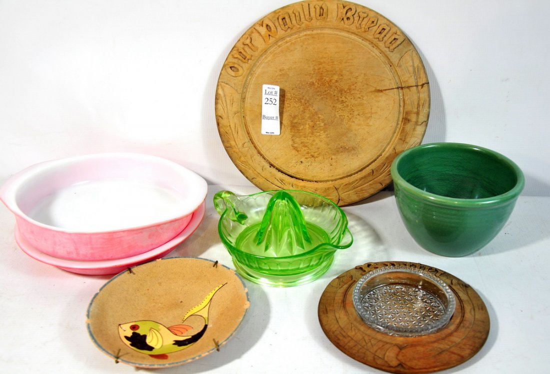 Misc box lot of colored pyrex, green mixing bowl, : Misc box lot of colored pyrex, green mixing bowl, Depression green juicer, wooden and glass butter plates, old wooden bread board