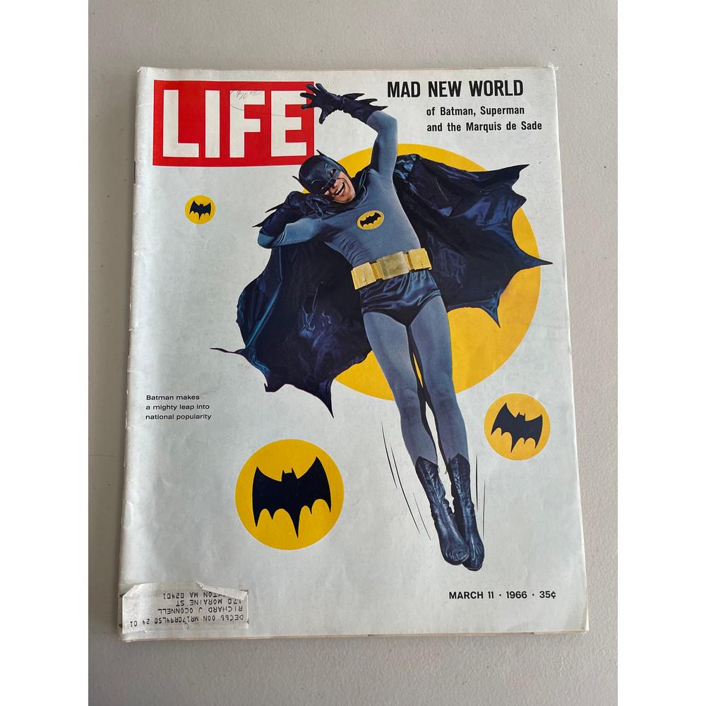 1966 Life Magazine With Batman Cover: 1966 Life Magazine With Batman Cover