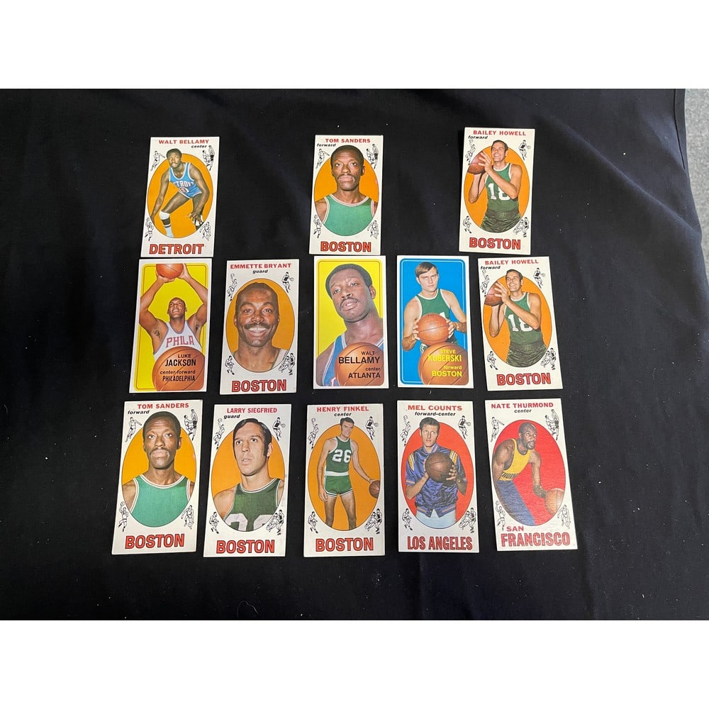 (13) 1969-70 Topps Basketball Cards: (13) 1969-70 Topps Basketball Cards