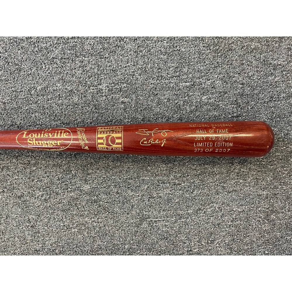 2007 Hall Of Fame Bat Ripken/gwynn #373 Of 2007: 2007 Hall Of Fame Bat Ripken/gwynn #373 Of 2007
