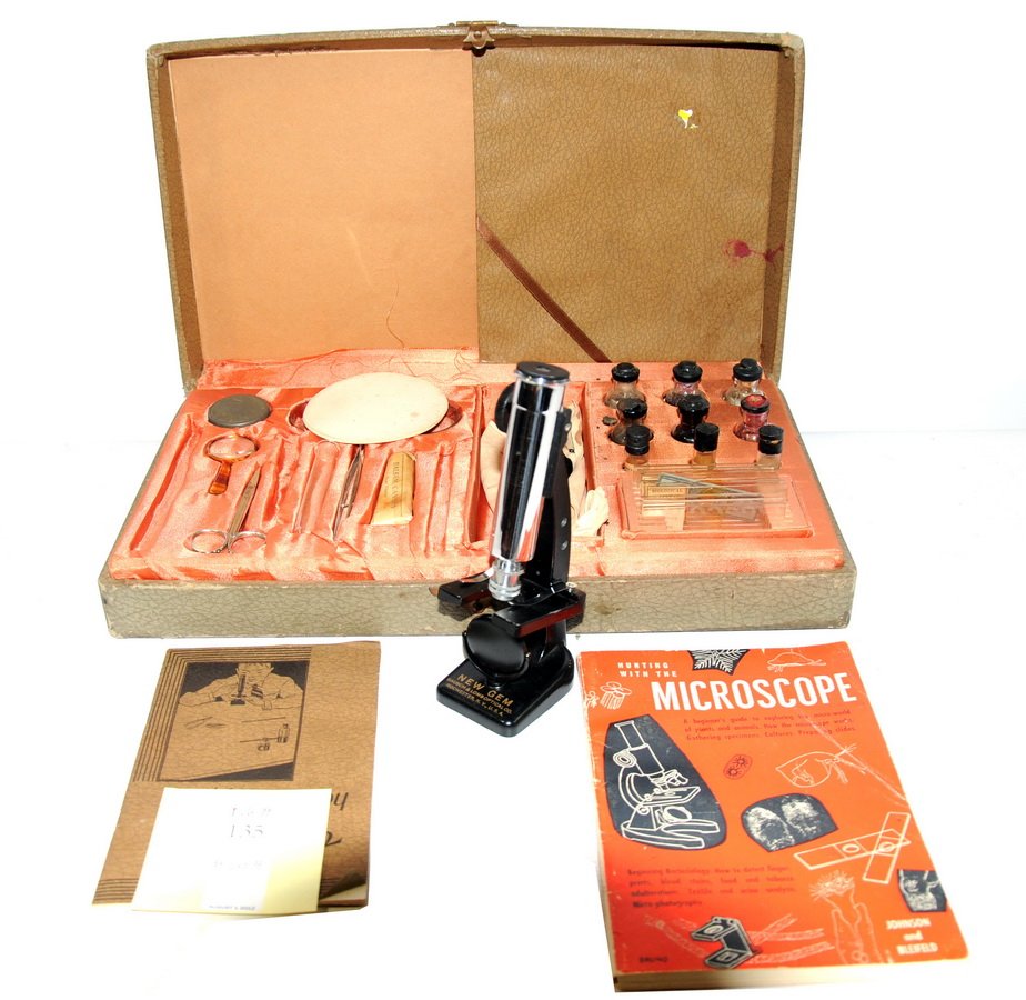 Bausch & Lomb Science kit with original test tubes: Bausch & Lomb Science kit with original test tubes, slides, and other contents included with two handbooks of Microscope Hunting and Microscopy and the New Gem