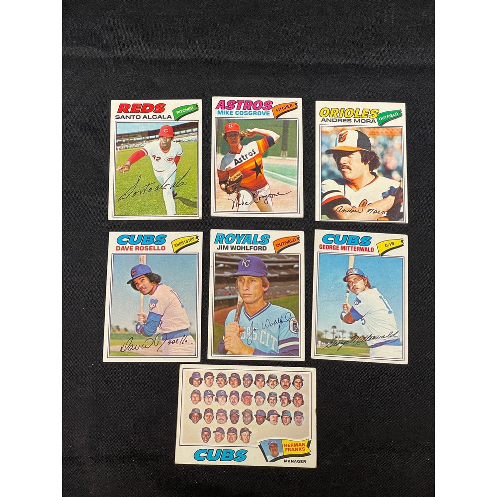 (600) 1977 Topps Baseball Cards (1 of 2)