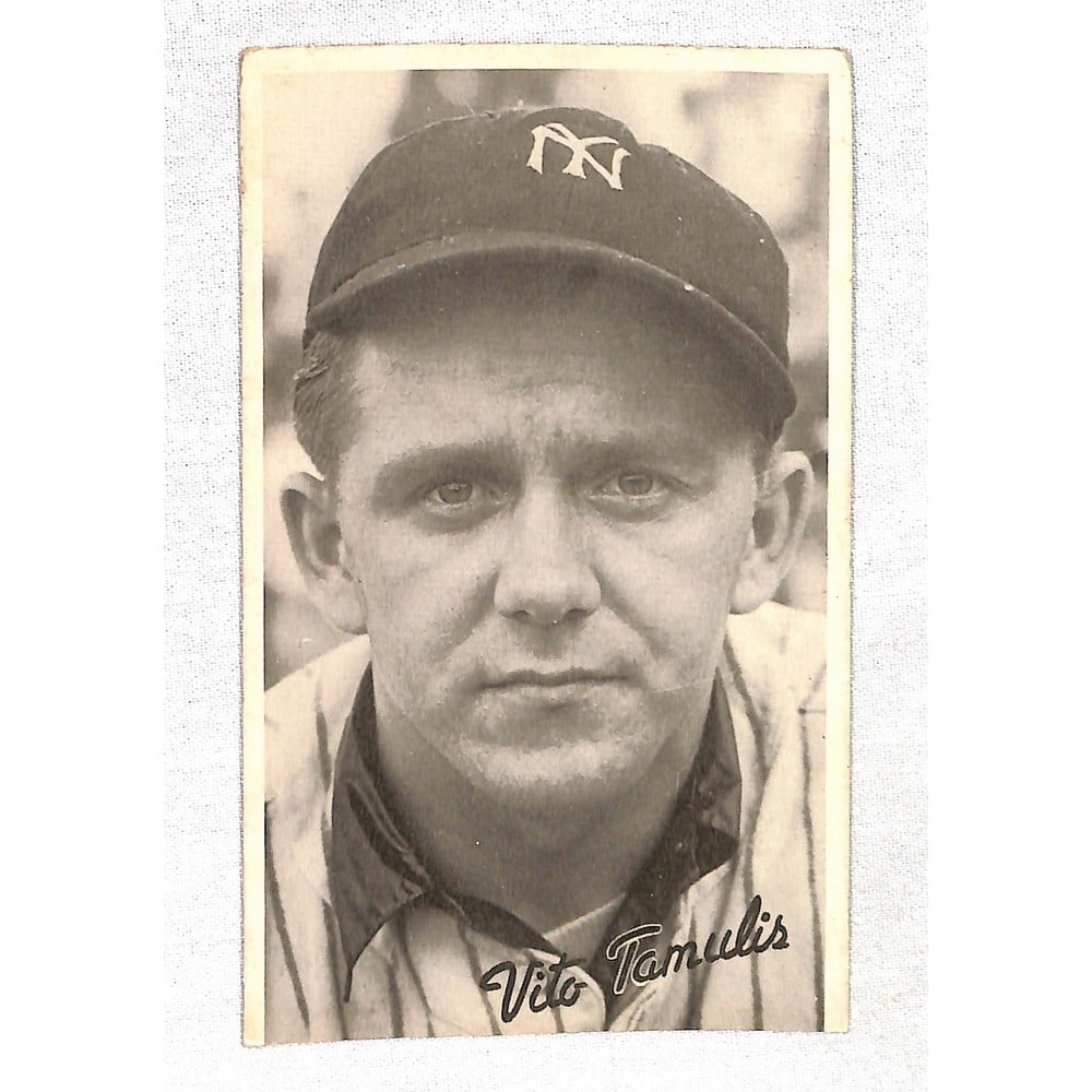 1930's Goudey Wide Pen Vic Tamulis (1 of 2)