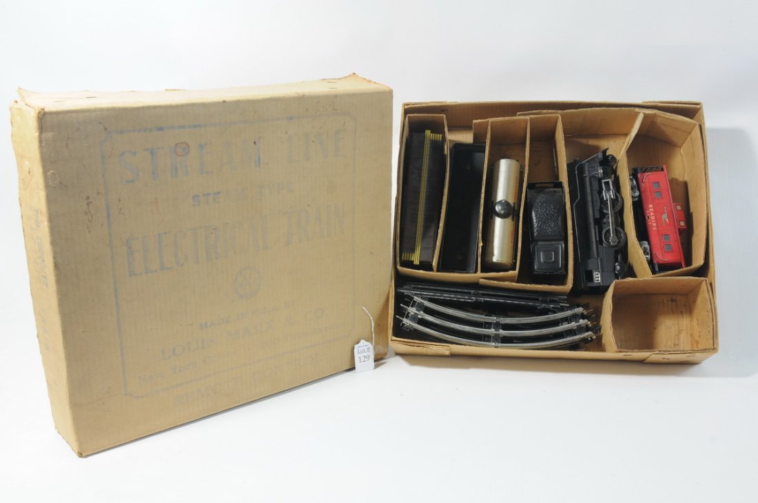 Marx Stream Line Steam Type Electric Train set in: Marx Stream Line Steam Type Electric Train set in original box