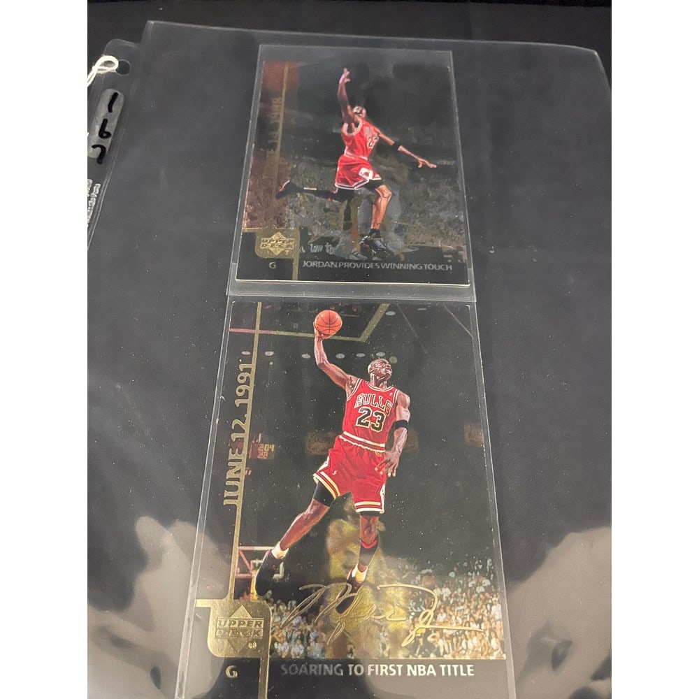 (2) 2000 Ud Michael Jordan Oversized Cards (1 of 1)